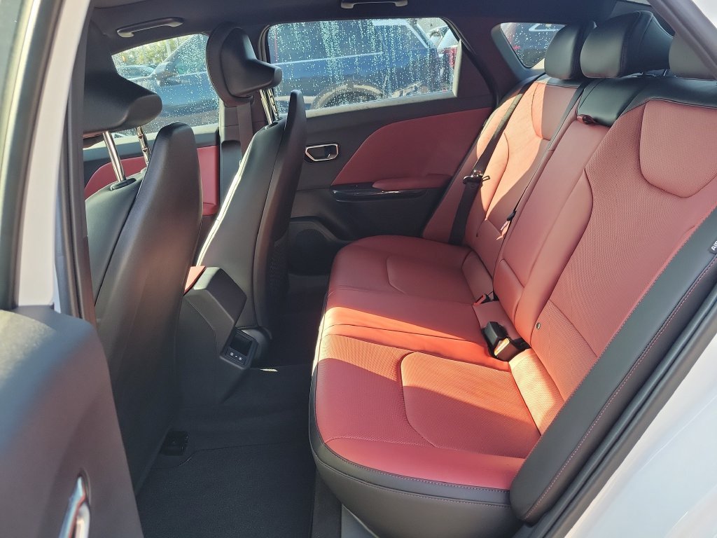 New 2026 Snow White Pearl Kia GT-Line image 14