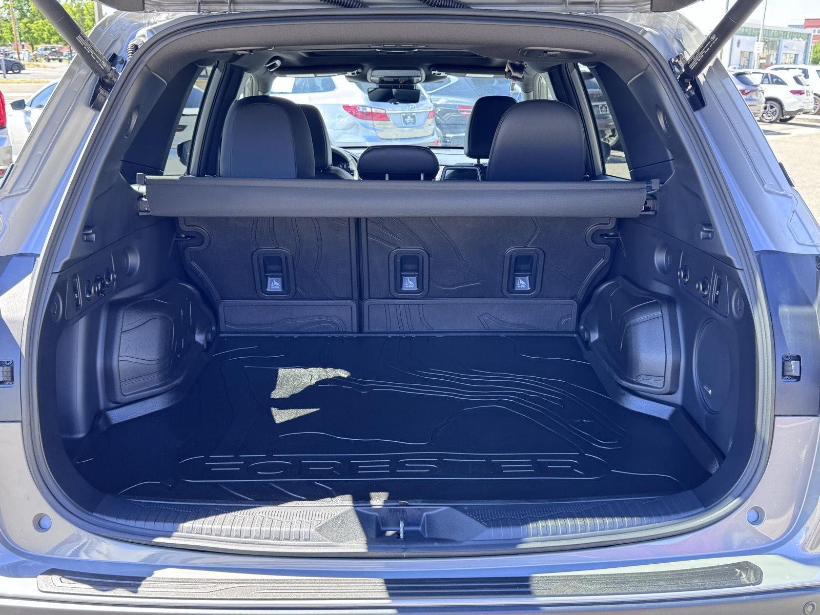 2025 Subaru Forester Touring - Photo 19