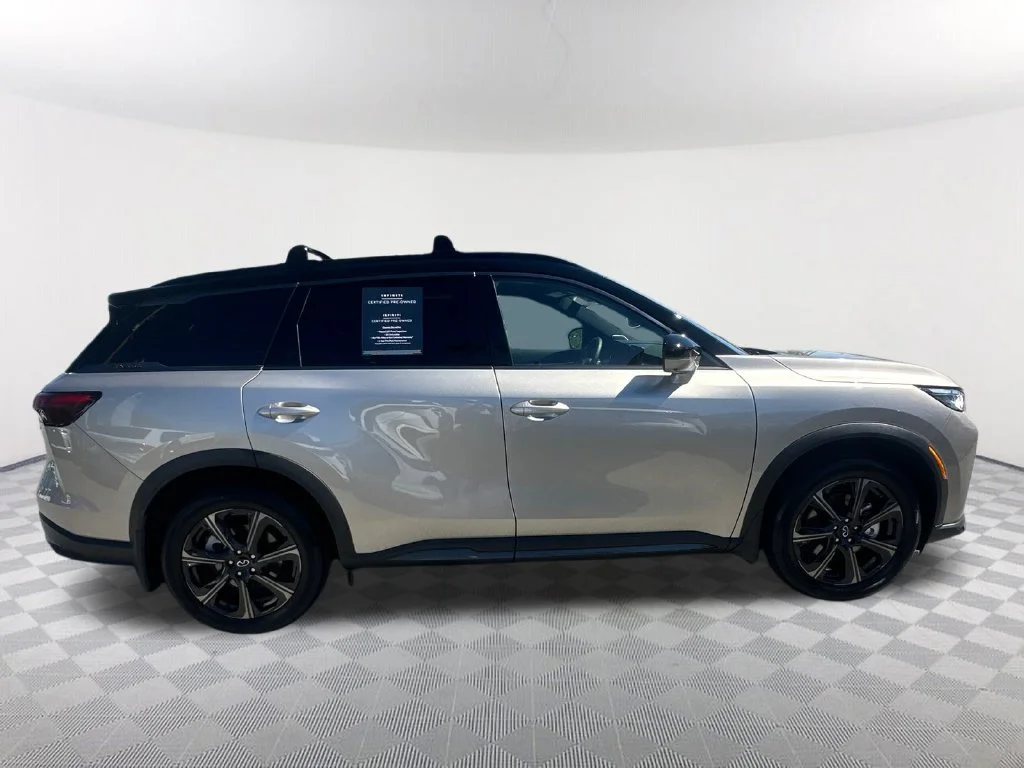 Certified Used 2026 Black INFINITI Autograph image 4