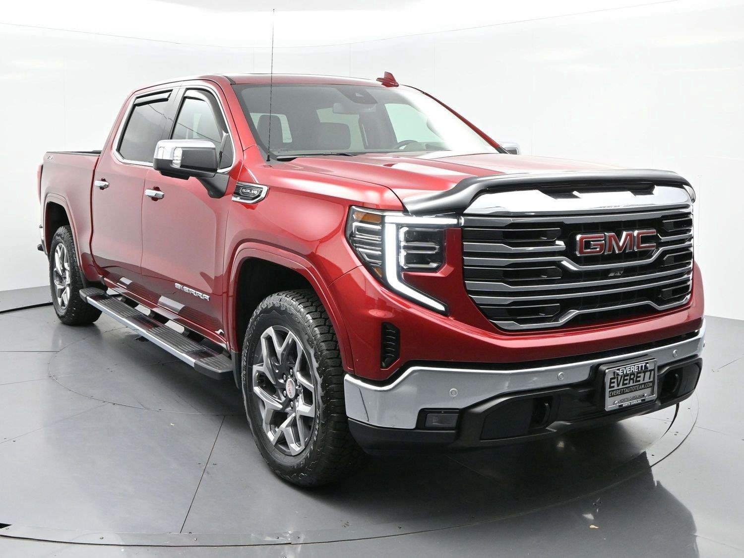 Used 2026 Volcanic Red Tintcoat GMC SLT image 2
