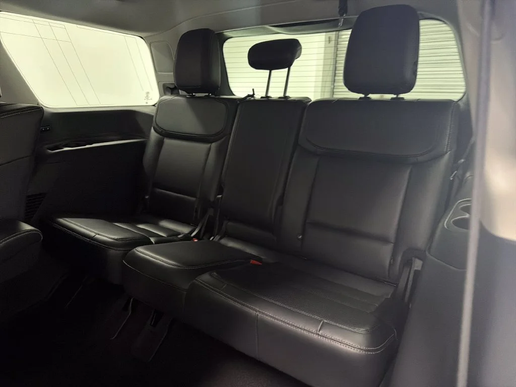Used 2025 White Ford Platinum image 16