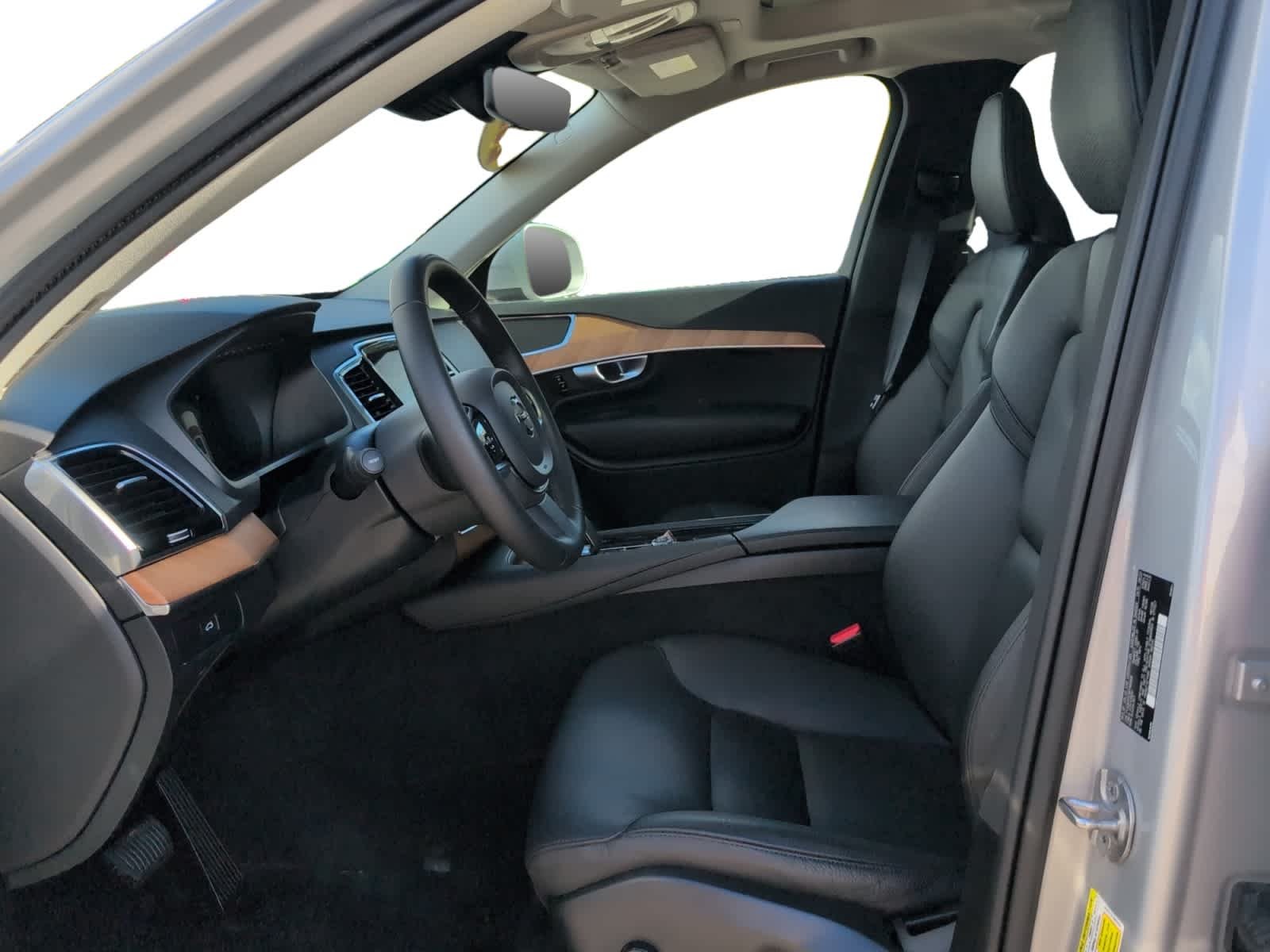 Used 2024 Silver Dawn Metallic Volvo Plus Bright Theme image 20