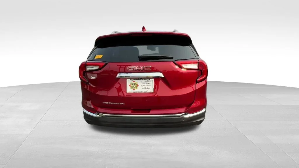 Used 2022 Red GMC SLT image 5