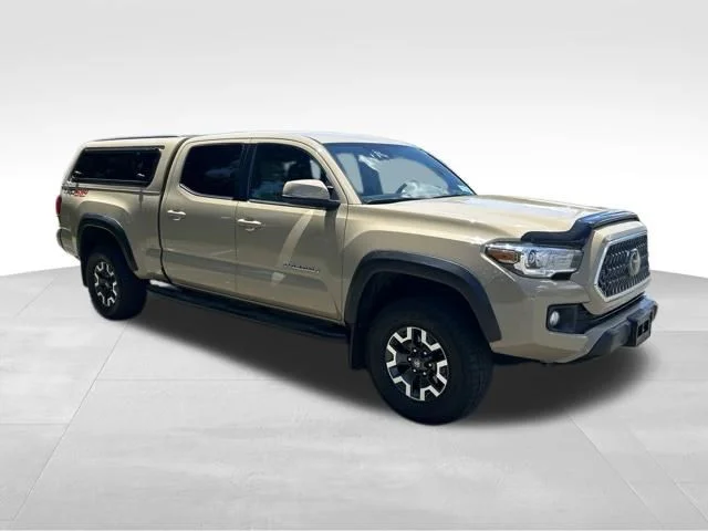 Used 2018  Toyota TRD Off-Road image 8