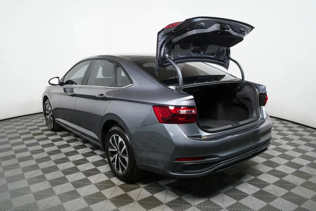 New 2026 Platinum Gray Metallic Volkswagen S image 25