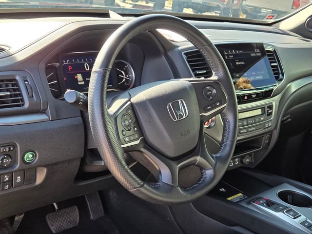 2025 Honda Passport EX-L - Photo 18