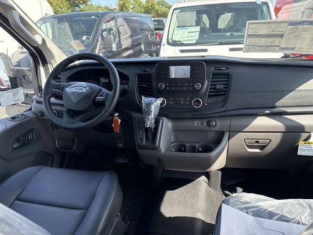 New 2025 Oxford White Ford Cargo Van image 7