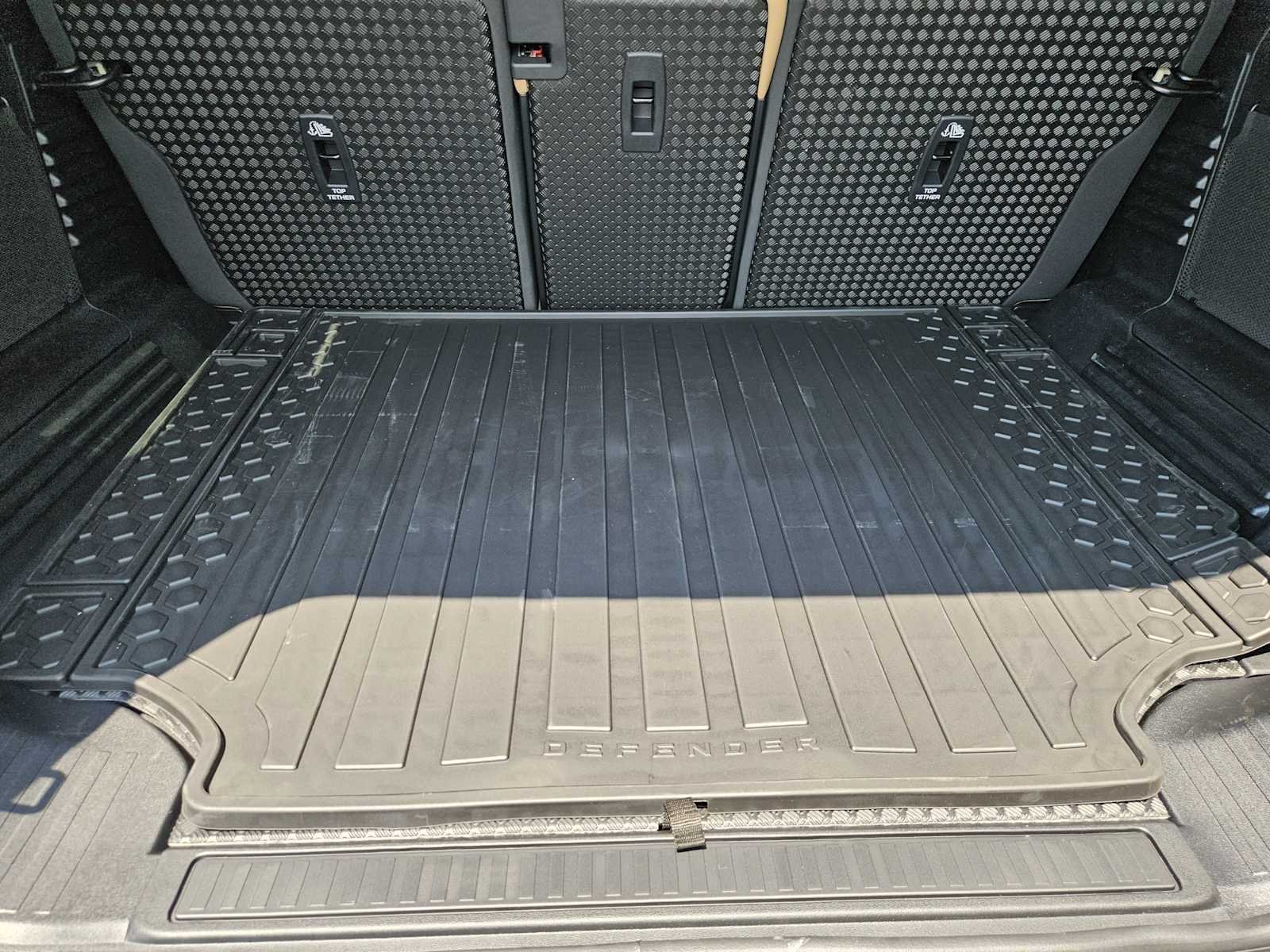 New 2026 Santorini Black LAND ROVER S image 30