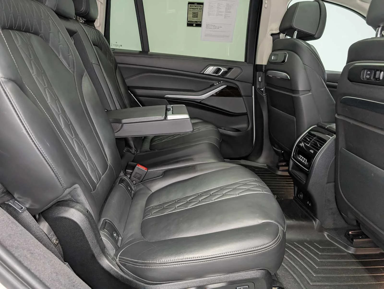 Used 2023 Alpine White BMW xDrive40i image 45