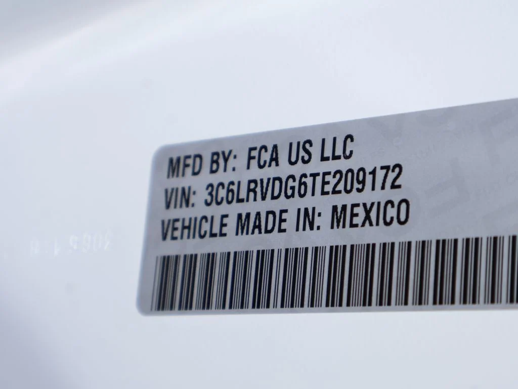 New 2026 Bright White Clear-Coat Exterior Paint RAM High Roof image 35