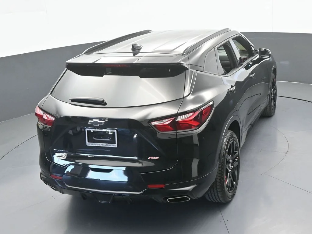 Used 2020 Black Chevrolet RS image 66