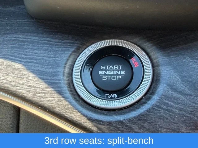 Used 2023 White/off-white Jeep Overland image 32