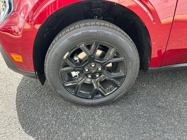 New 2026 Ruby Red Metallic Tinted Clearcoat Ford Lariat® image 11