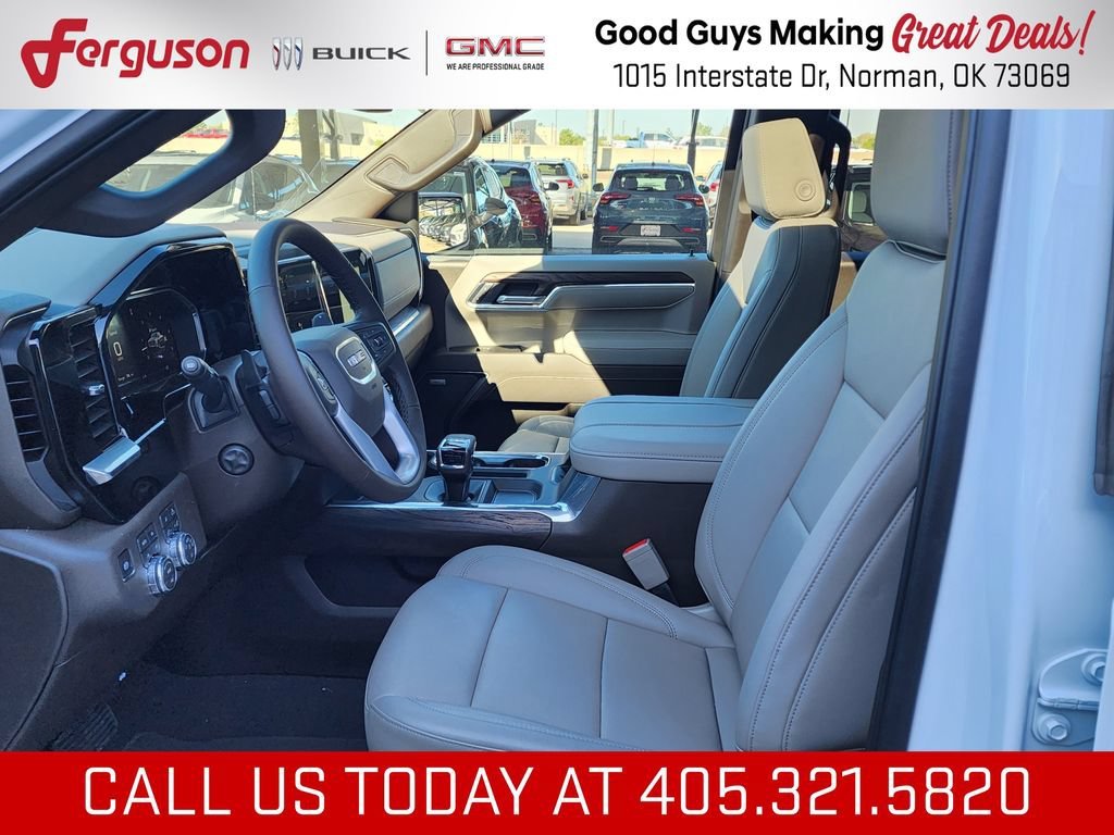 2026 GMC Sierra 1500 SLT - Photo 17