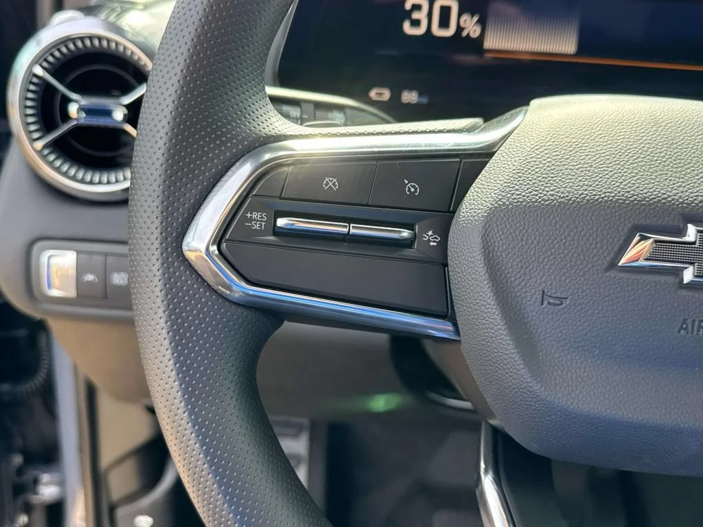 2025 Chevrolet Blazer EV LT - Photo 37
