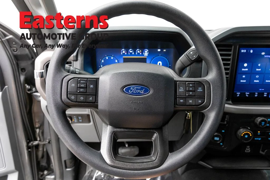 Used 2026 Gray Ford XLT image 10