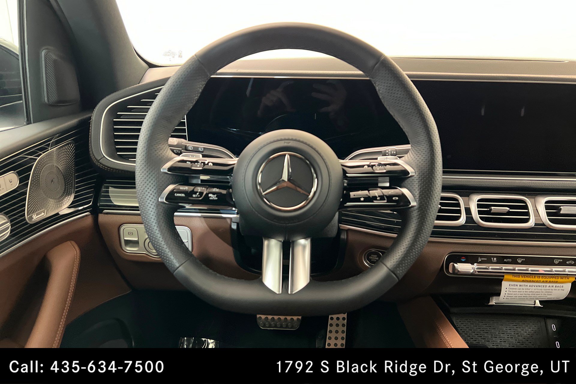 Certified Used 2026 MANUFAKTUR Moonlight White Metallic Mercedes-Benz GLS 450 image 13