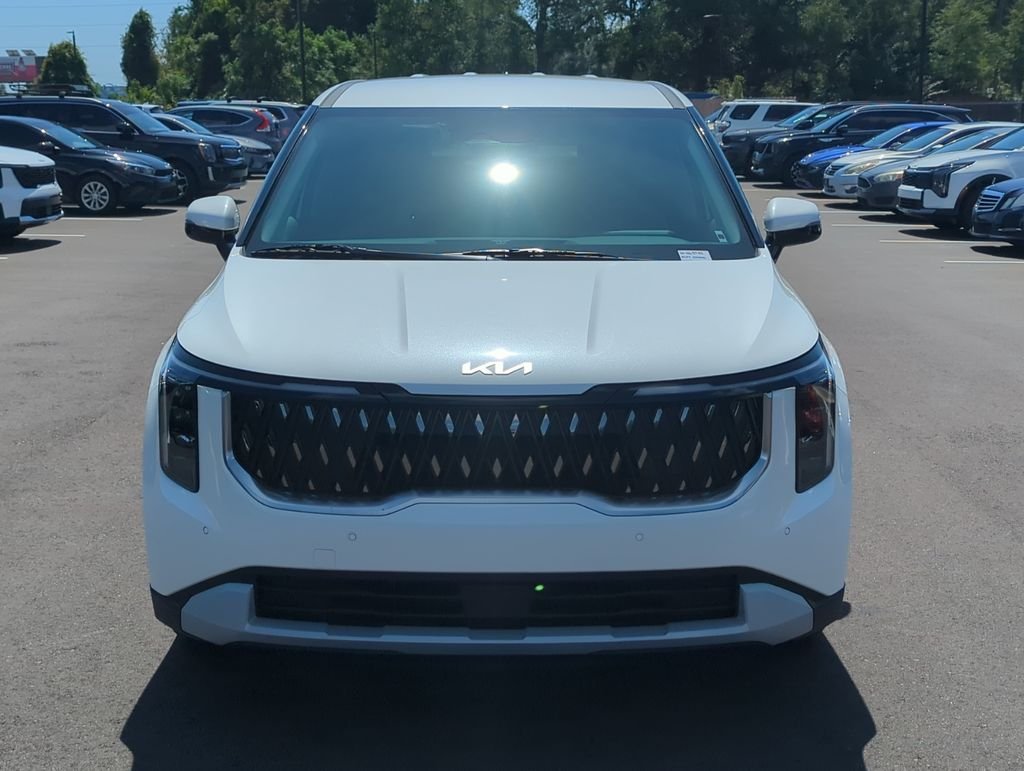 New 2027 Snow White Pearl Kia LX image 10