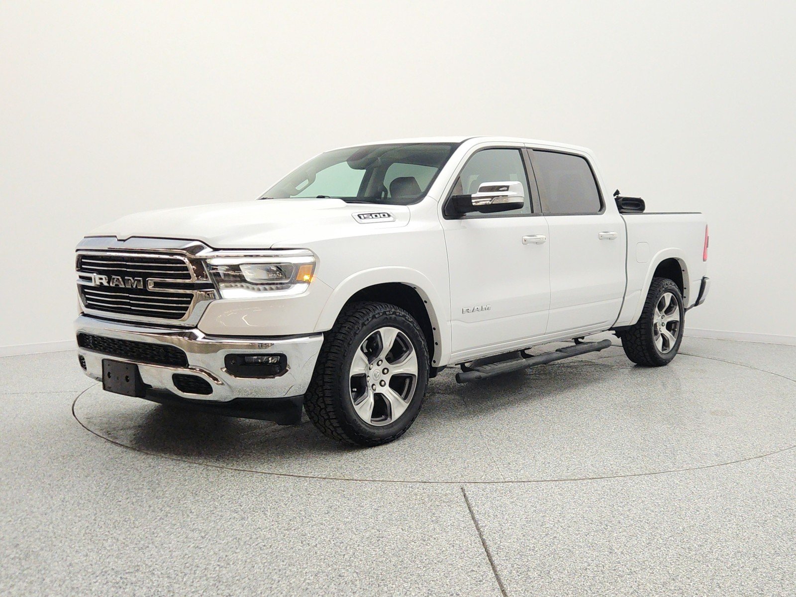 2019 RAM 1500 Laramie Crew Cab 5'7's photo