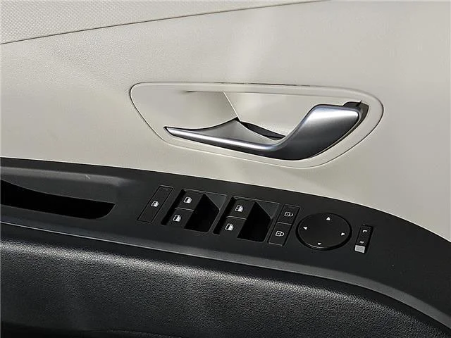 New 2026 Hampton Gray Hyundai SE image 19