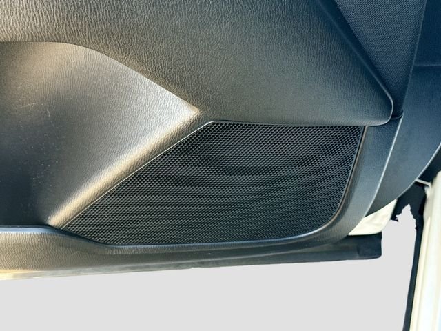 Used 2021 White Mazda Sport image 18