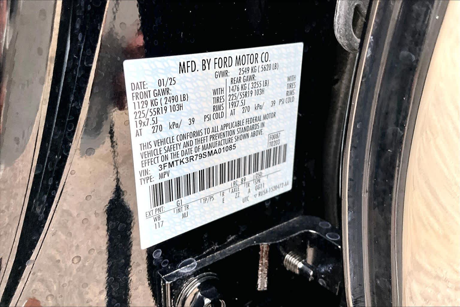 Used 2025 Shadow Black Ford Premium image 38