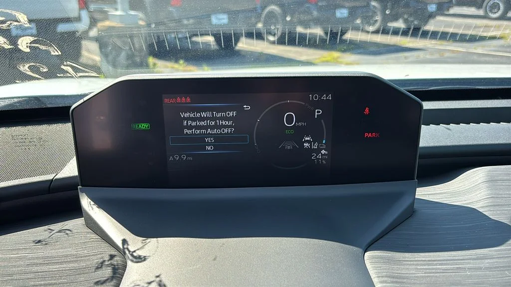 2026 Toyota C-HR XSE - Photo 16