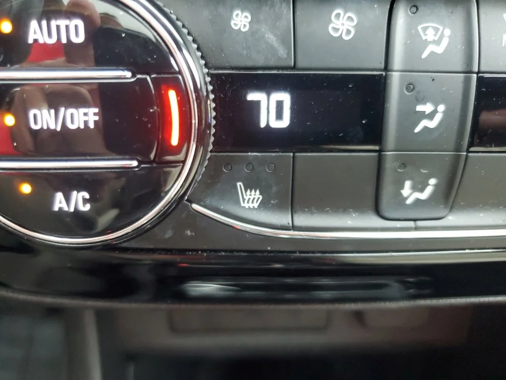 Used 2023 Orange Buick Essence image 23