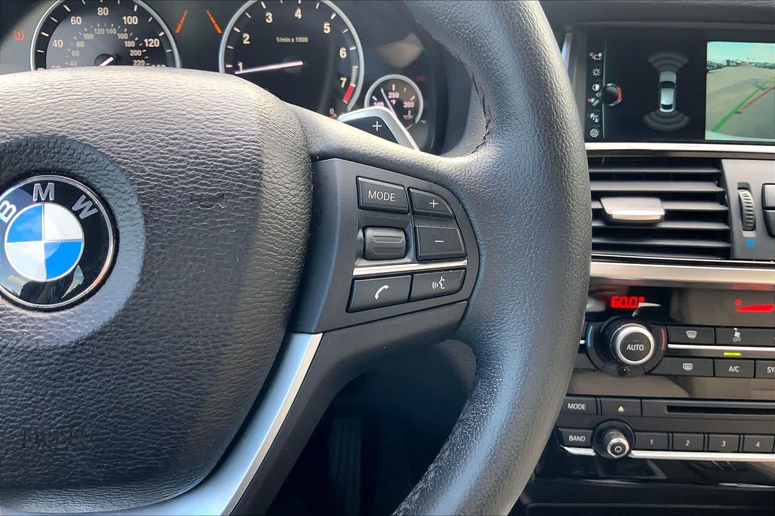 Used 2017 Alpine White BMW xDrive28i image 24