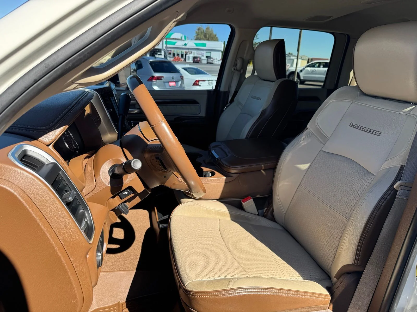 Used 2021 White Ram Laramie image 16