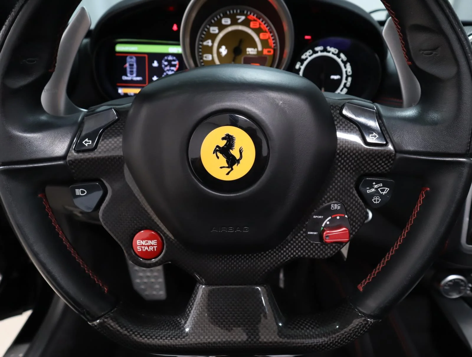 Used 2016 Nero Daytona Metallic Ferrari T 2dr Conv image 28