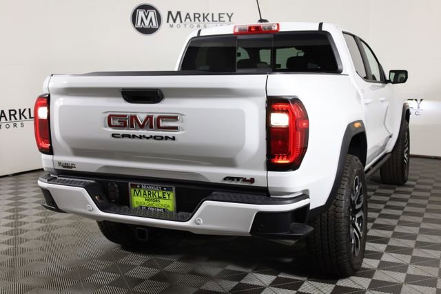 2025 GMC Canyon AT4 - Photo 33