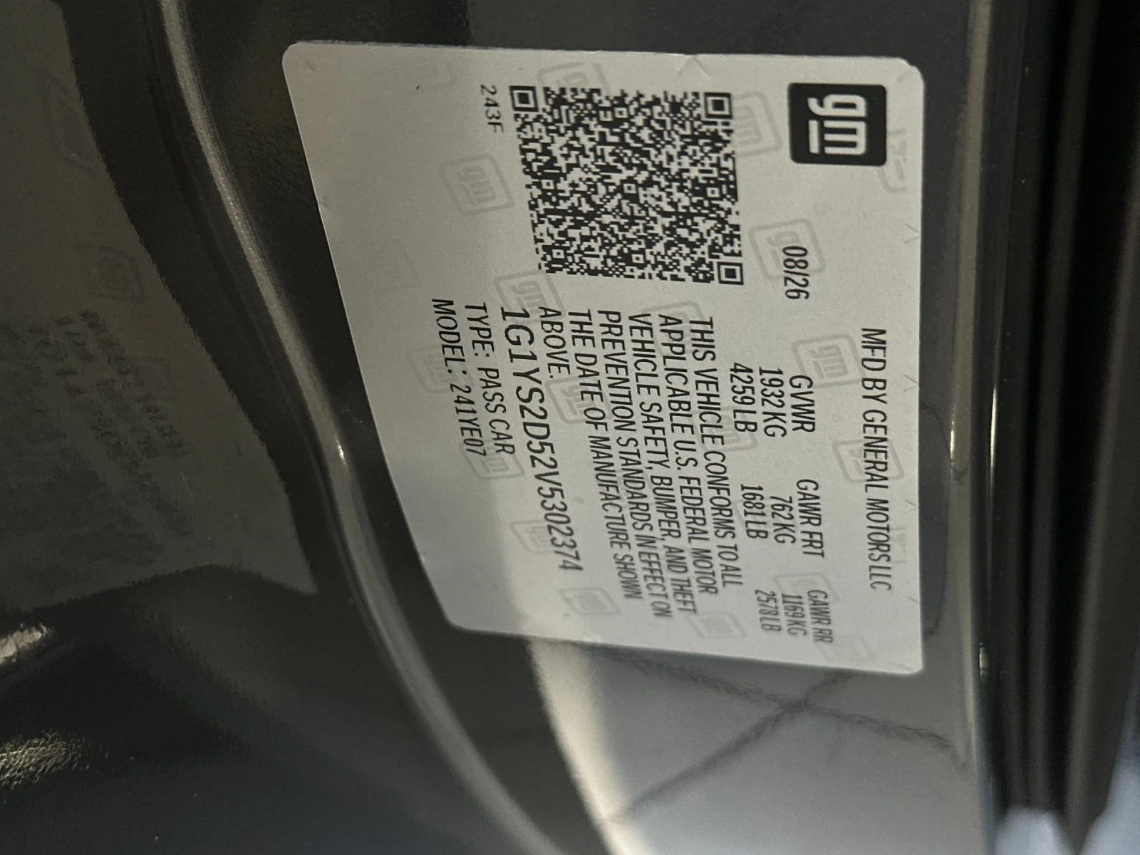New 2027 Pitch Gray Metallic Chevrolet 1LT image 26