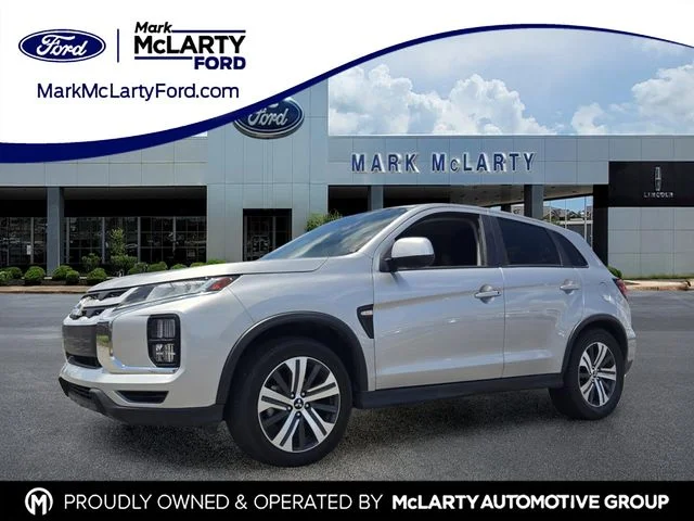 Used 2024  Mitsubishi 2.0 ES image 1