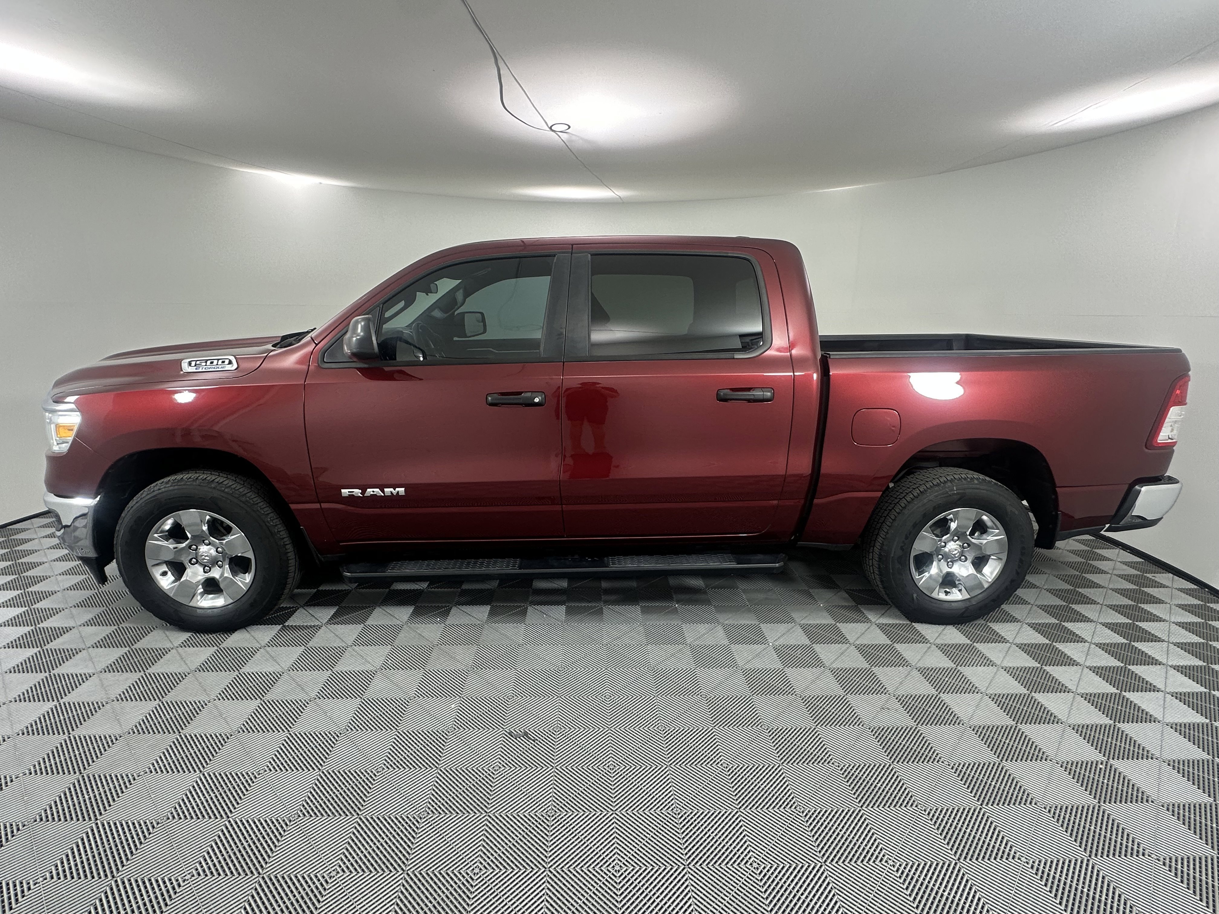 Certified Used 2023 Delmonico Red Pearlcoat Ram Big Horn image 2