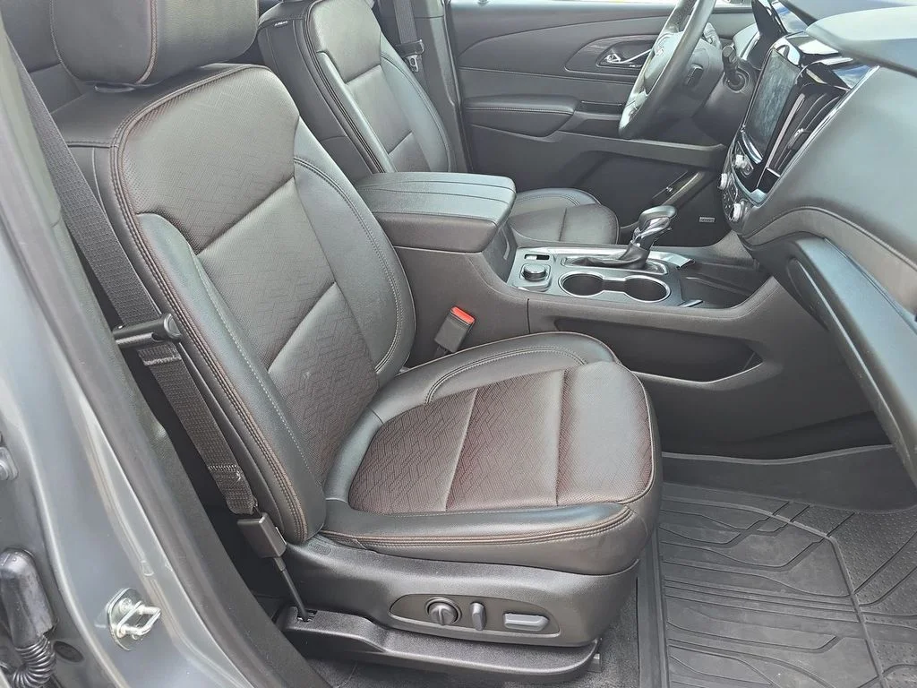 Certified Used 2023 Gray Chevrolet High Country image 29