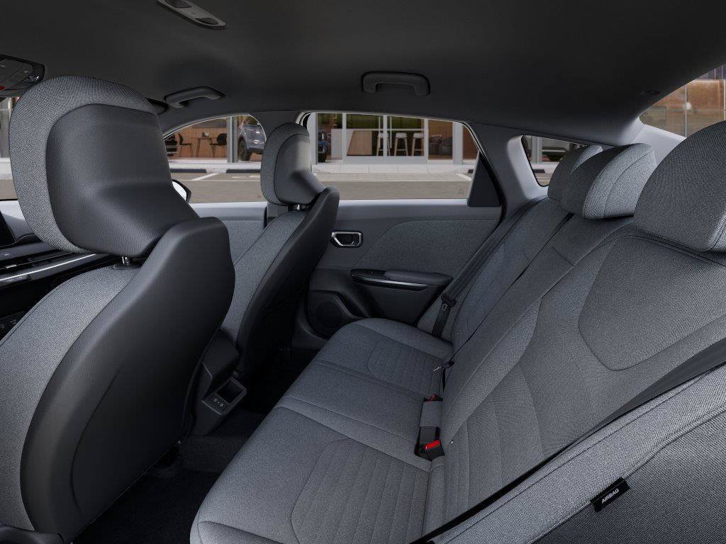 2025 Kia K4 EX - Photo 18