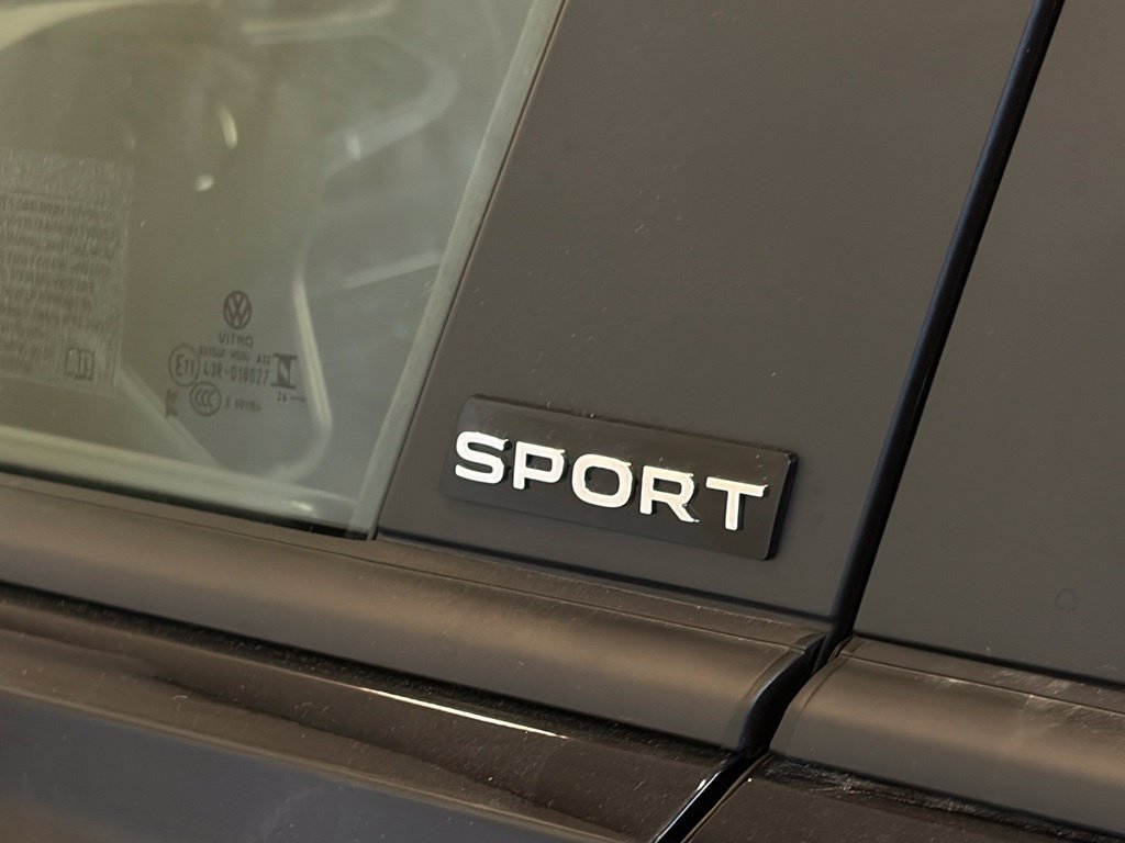 New 2027 Deep Black Pearl Volkswagen 1.5T Sport image 10