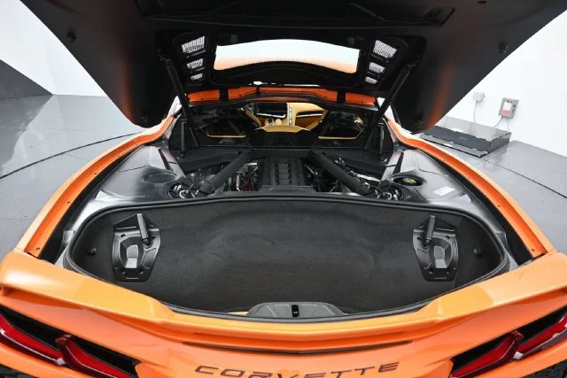 Used 2023 AMPLIFY ORANGE TINTCOAT Chevrolet 3LT image 20