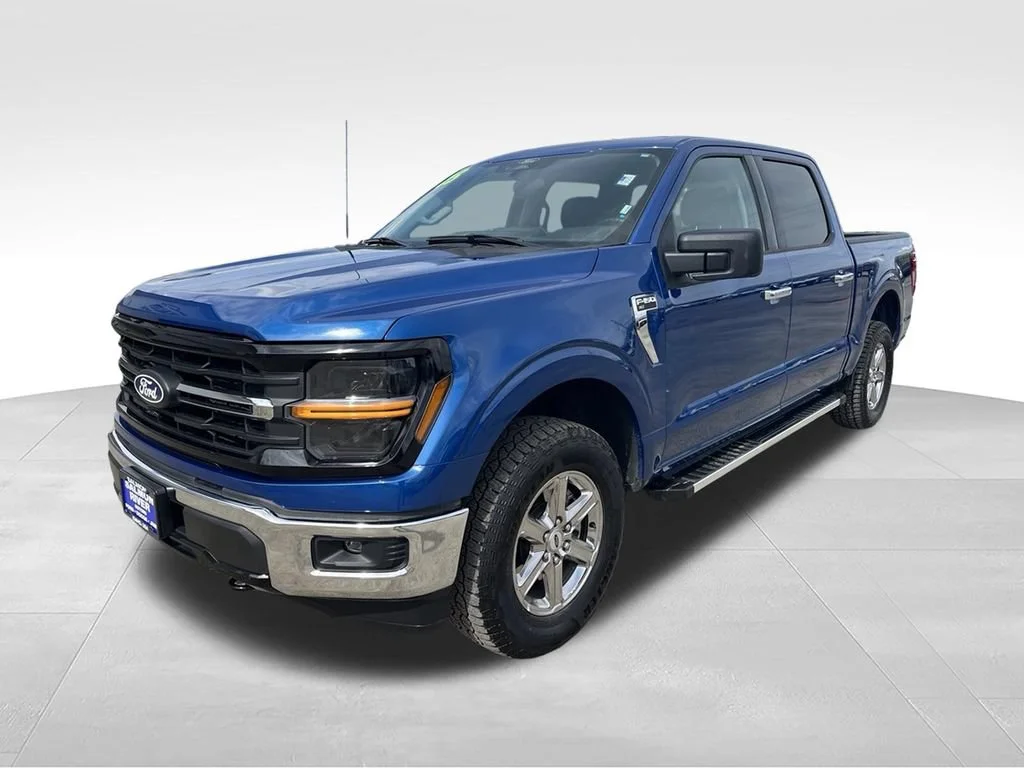 Used 2025 Blue Ford XLT image 1