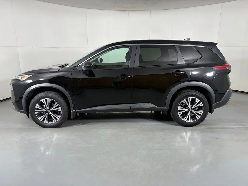 Used 2023 Black Nissan SV image 5