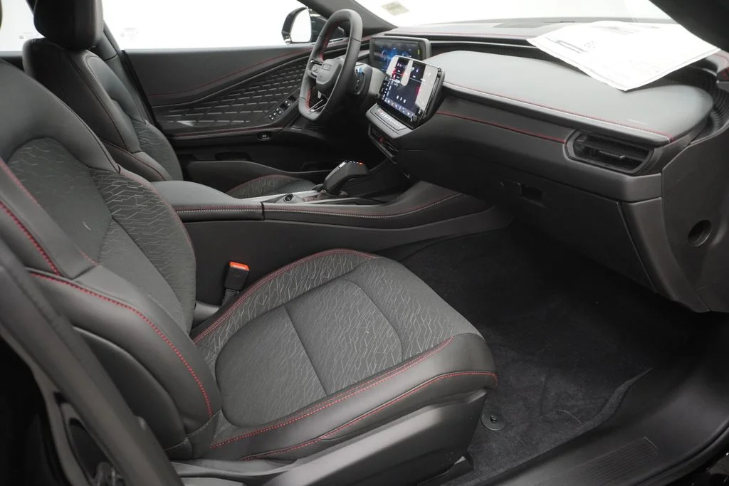 New 2026 Diamond Black Crystal Pearlcoat Dodge Scat Pack image 33