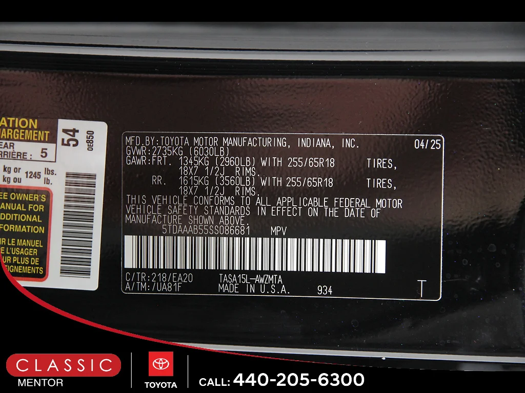 Used 2025 Midnight Black Metallic Toyota XLE image 24