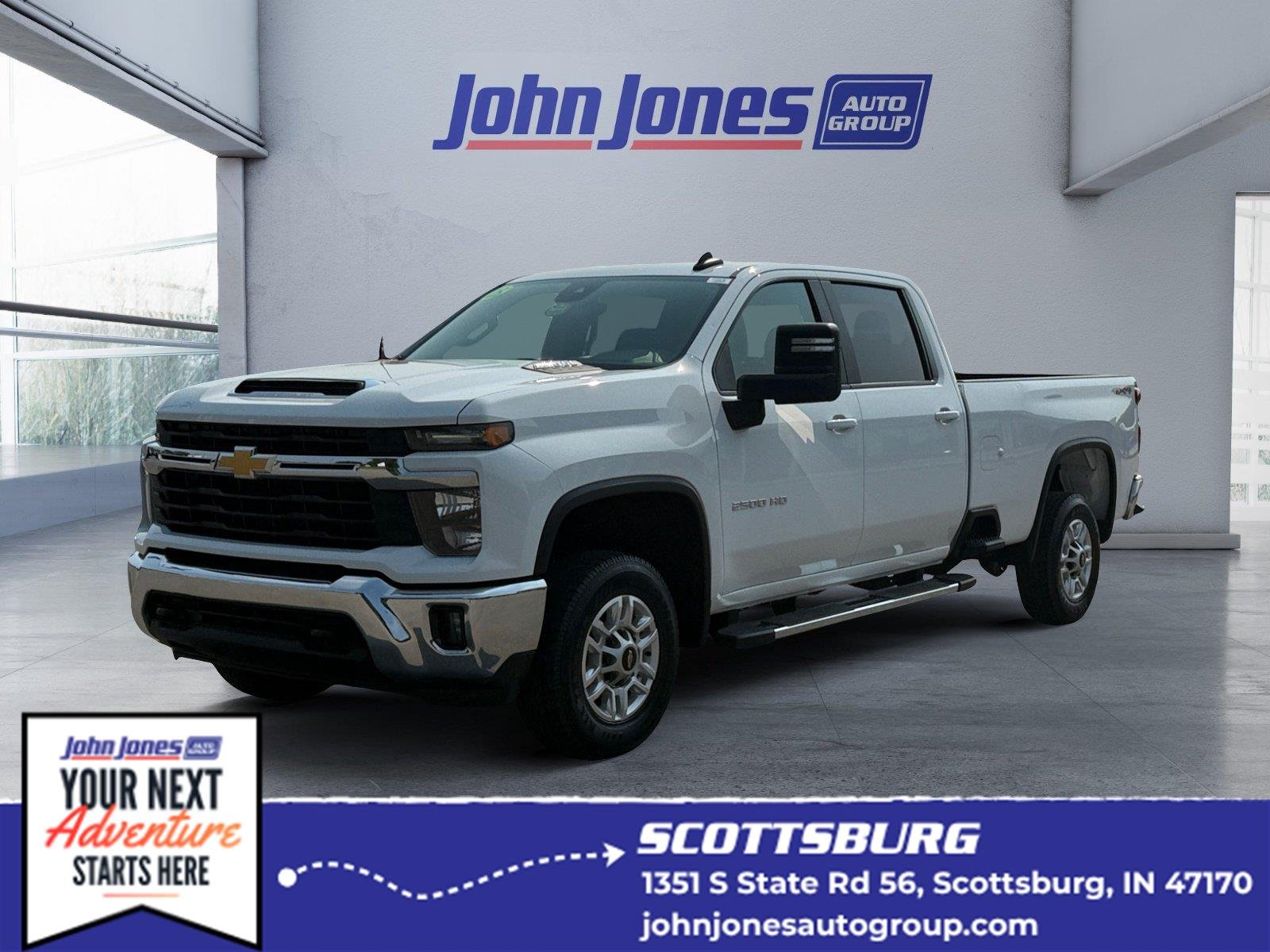 Used 2025 Summit White Chevrolet LT image 1