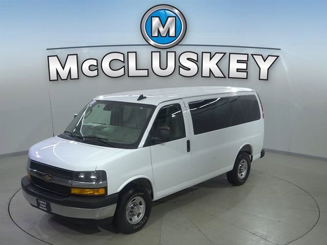2025 Chevrolet Express Passenger LT - Photo 17