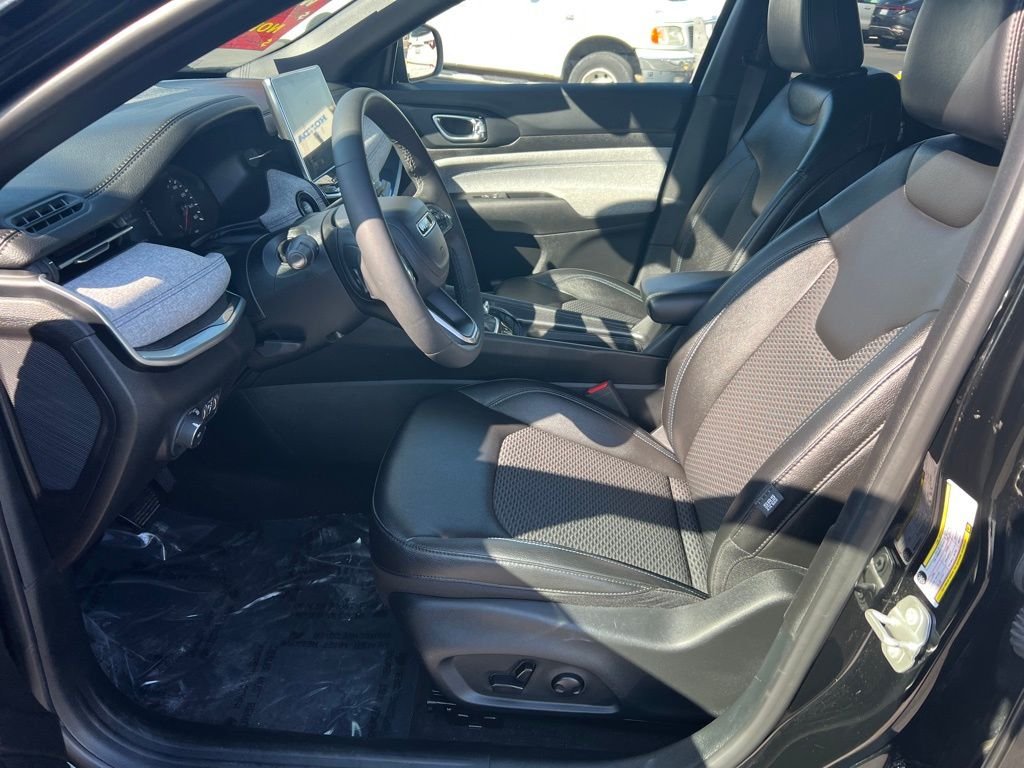 2024 Jeep Compass Latitude - Photo 14