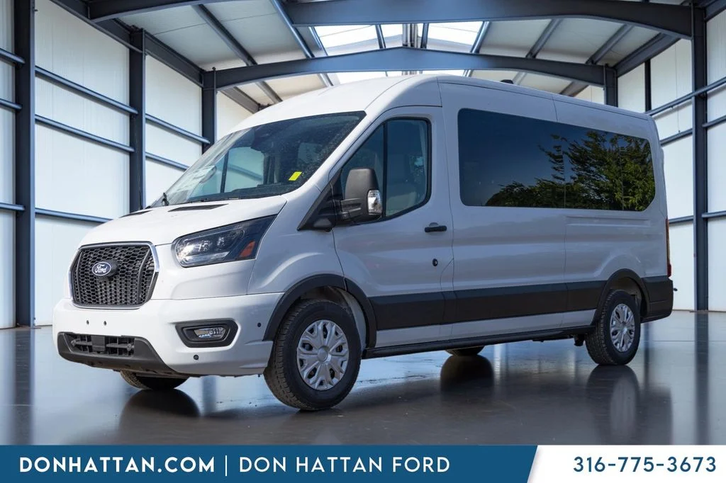 New 2026 Oxford White Ford Passenger Van XLT image 2