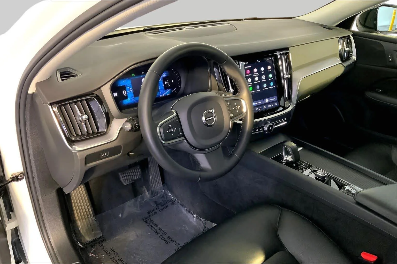 Used 2025 Crystal White Pearl Volvo Core image 18