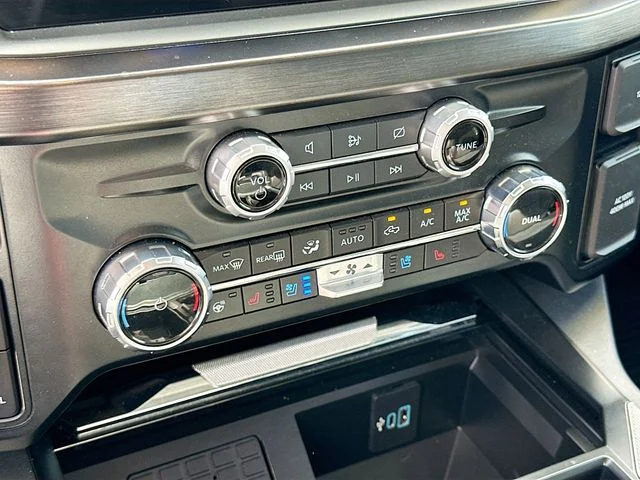 Used 2023 Black Ford Lariat image 16
