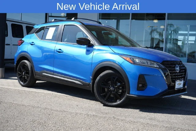 2024 Nissan Kicks SR
